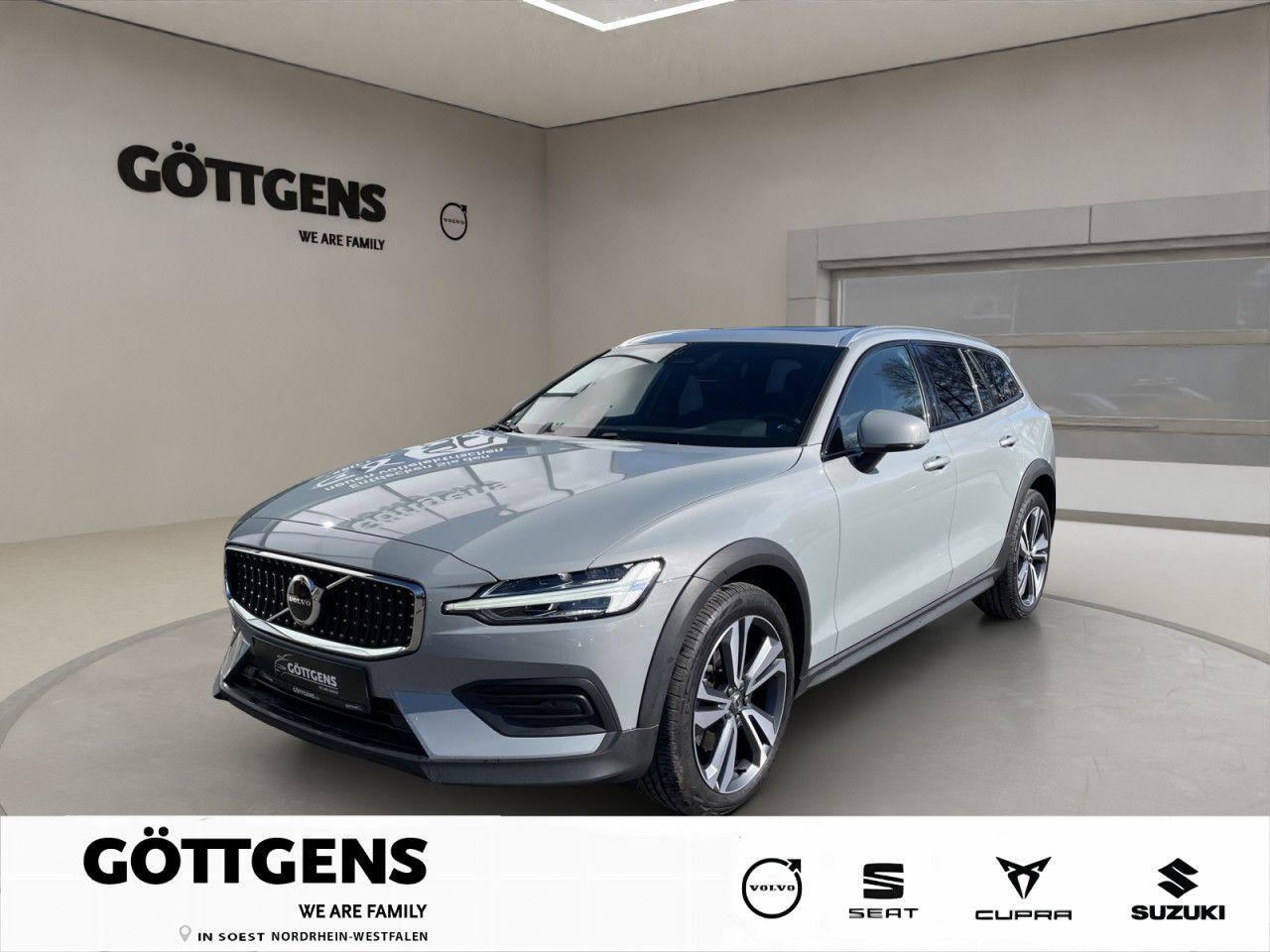 Volvo V60 Cross Country B4 AWD Plus AHK PANO 19LM LED