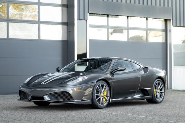 Ferrari F430 SCUDERIA GRIGIO SILVERSTONE RACING STRIPES