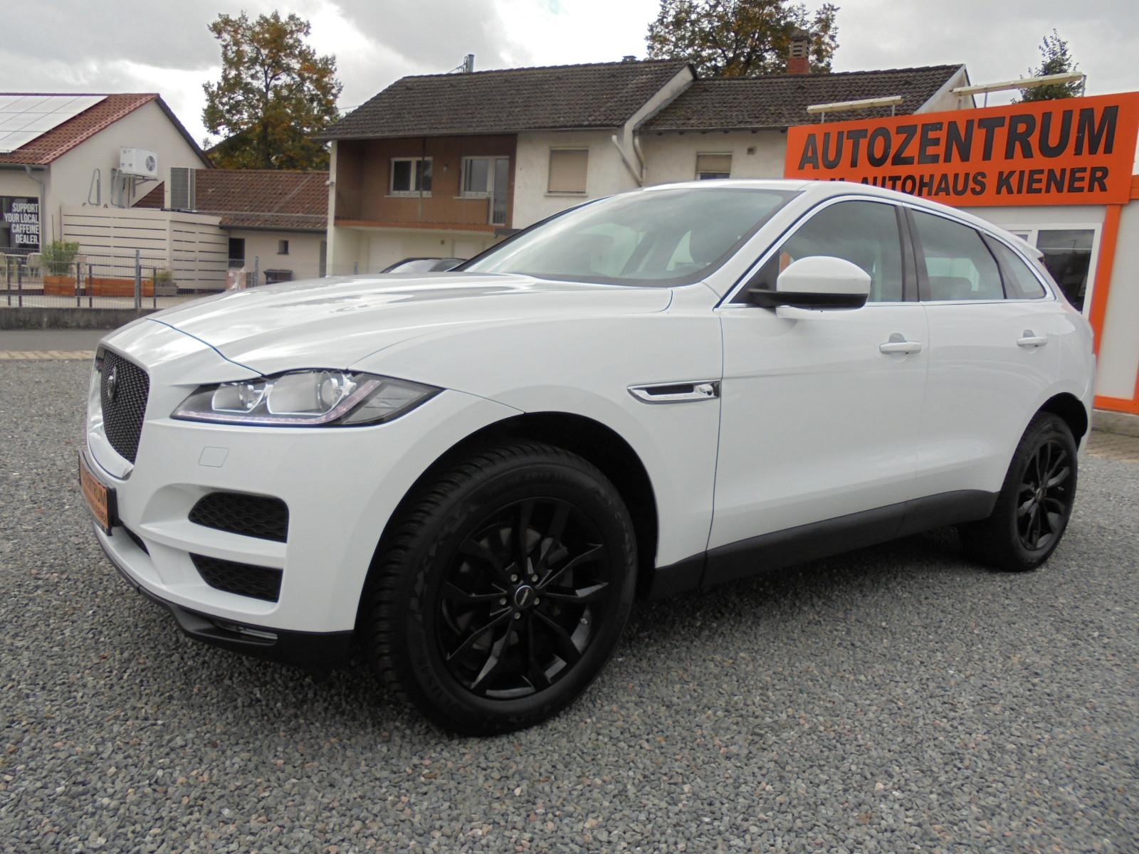 Jaguar F-PACE Autom*Allrad*Leder*Xenon*Navi*Kamera*Sitz