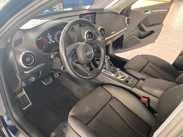 Fahrzeugabbildung Audi A3 Sportback 35 TFSI S-LINE LED/SPORT/SHZ/PDC