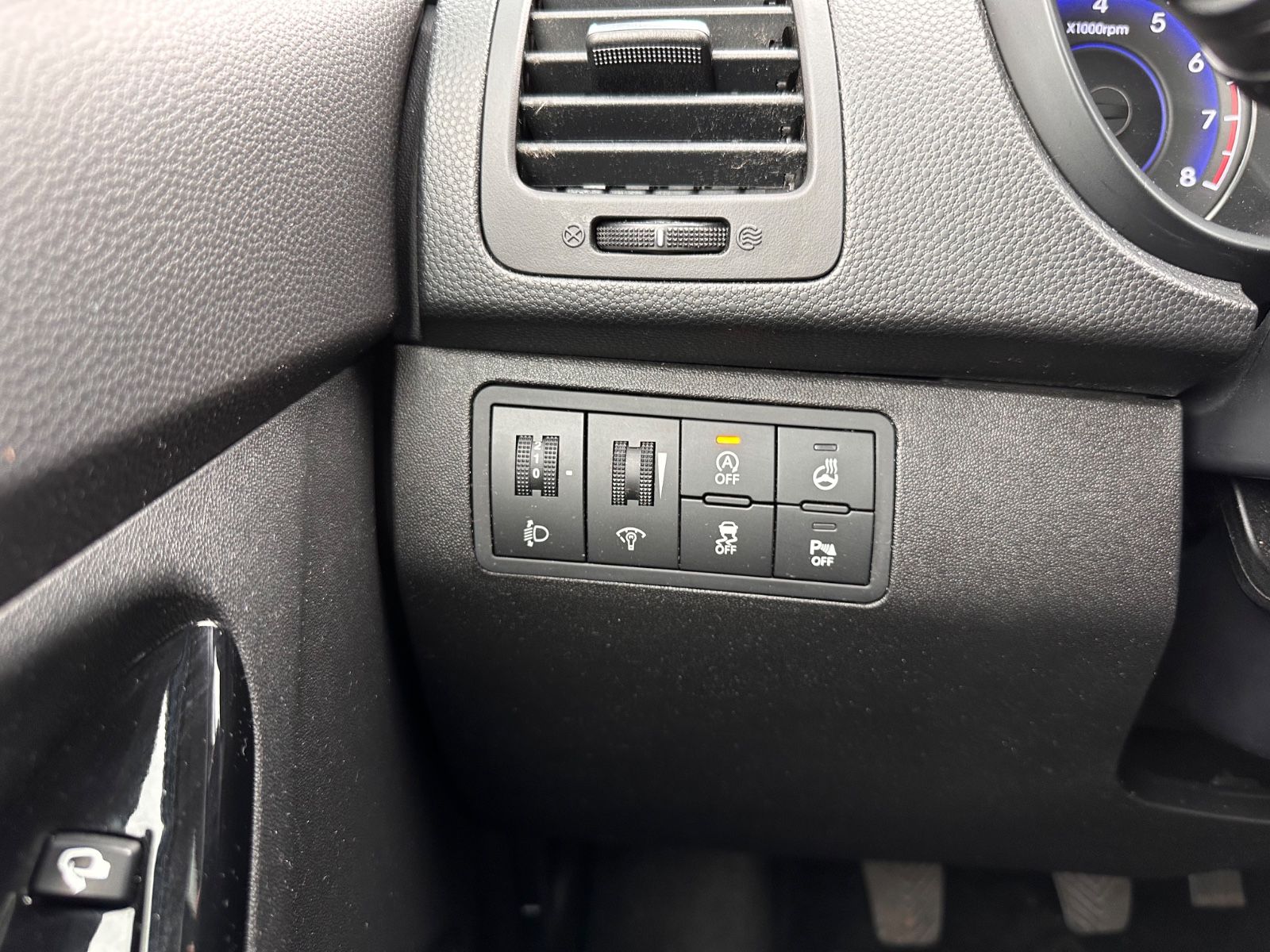 Fahrzeugabbildung Hyundai ix20 blue Passion 1.4 Pano/Kamera/Navi/SHZ/GRA