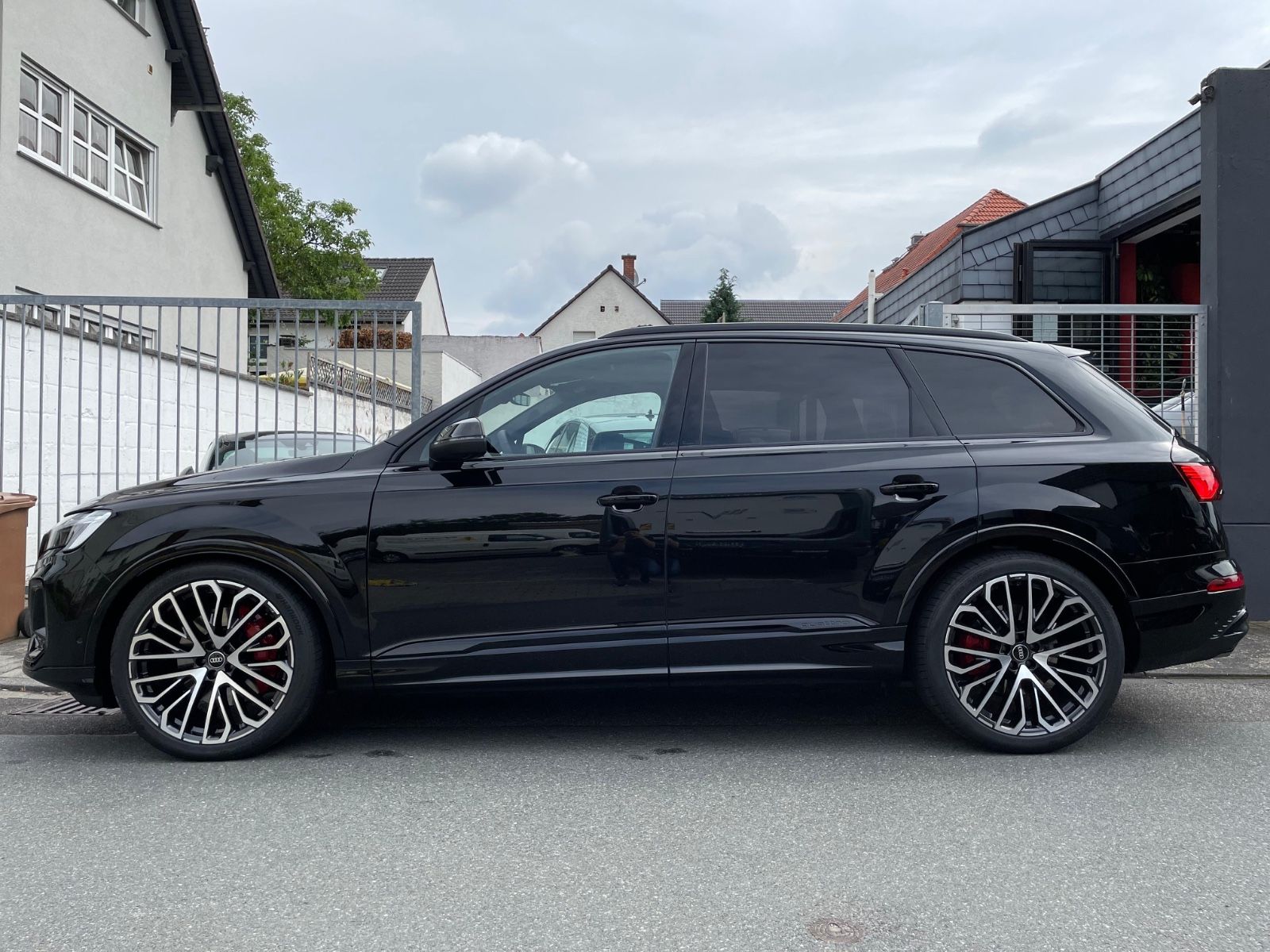 Fahrzeugabbildung Audi Q7 50 TDI Facelift |S-Line|Matrix|HUD|STHZ|Softc