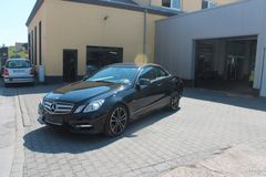 MERCEDES-BENZ E 200 Cabrio BE Aut*AMG-Styling*Navi*XE*
