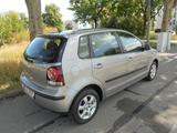 Volkswagen Polo IV "Tour"aus 1.Hand Garagenwagen v.Rentner - Volkswagen Polo: Iv