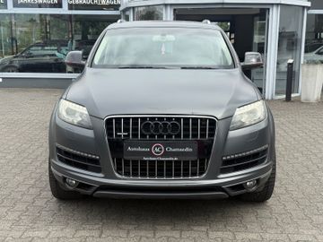 Audi Q7 - 1
