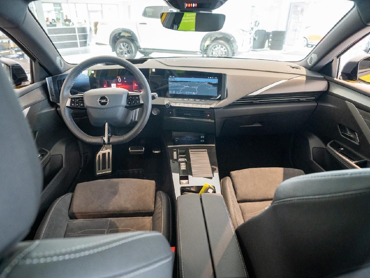Fahrzeugabbildung Opel Astra L Lim. 5-trg. Ultimate