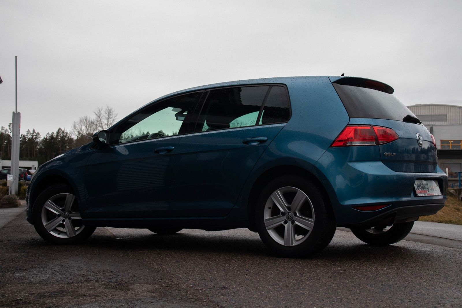 Fahrzeugabbildung Volkswagen Golf VII Lim. 1.2 TSI BMT Comfortline Navi Sitzh