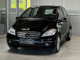 Mercedes-Benz A 180 Elegance PARKTRONIC KLIMAANLAGE+SH+AUDIO20 - Mercedes-Benz: 180 Elegance