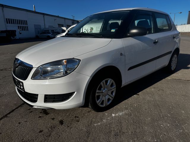 Skoda Fabia 1.2l Benzin  63kW Klima PTS ZV