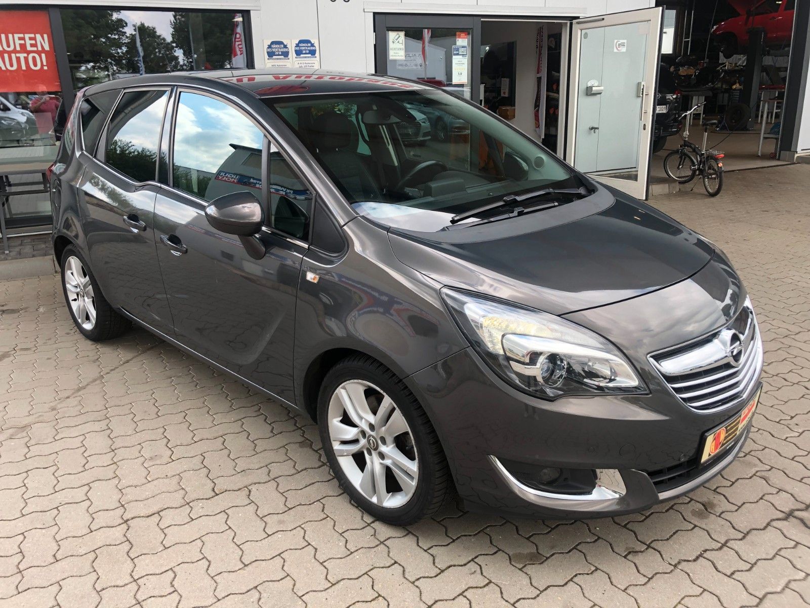 Fahrzeugabbildung Opel Meriva B Innovation