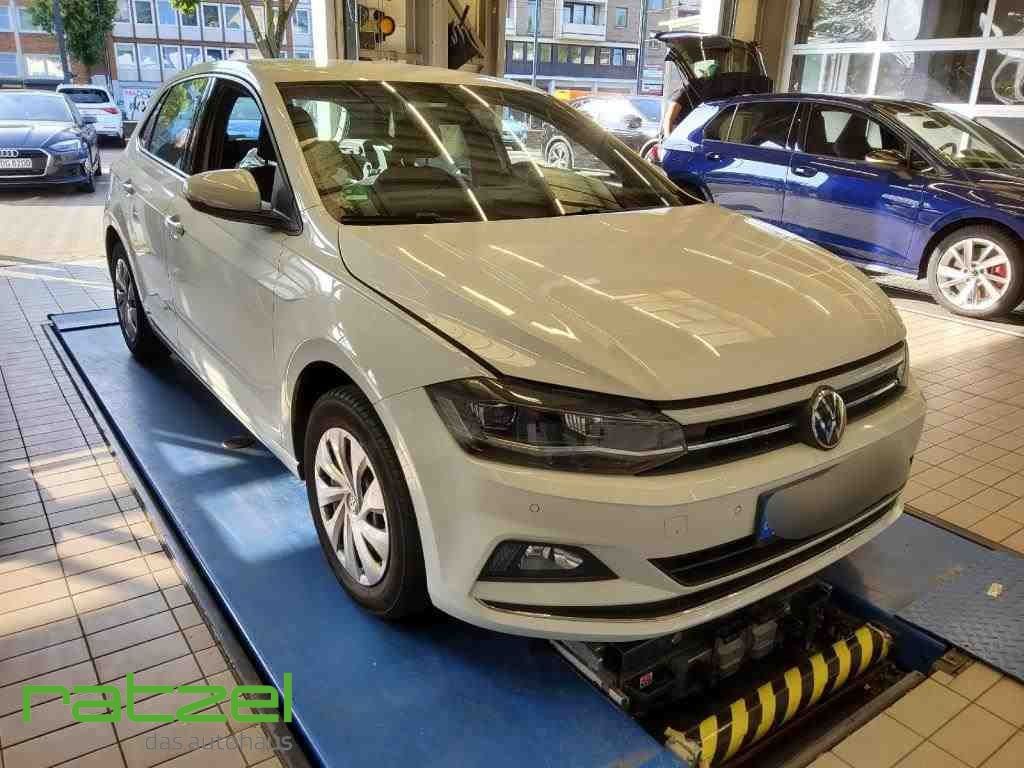 Fahrzeugabbildung Volkswagen Polo VI 1.0 TSI Highline Navi+Apple CarPlay Dig