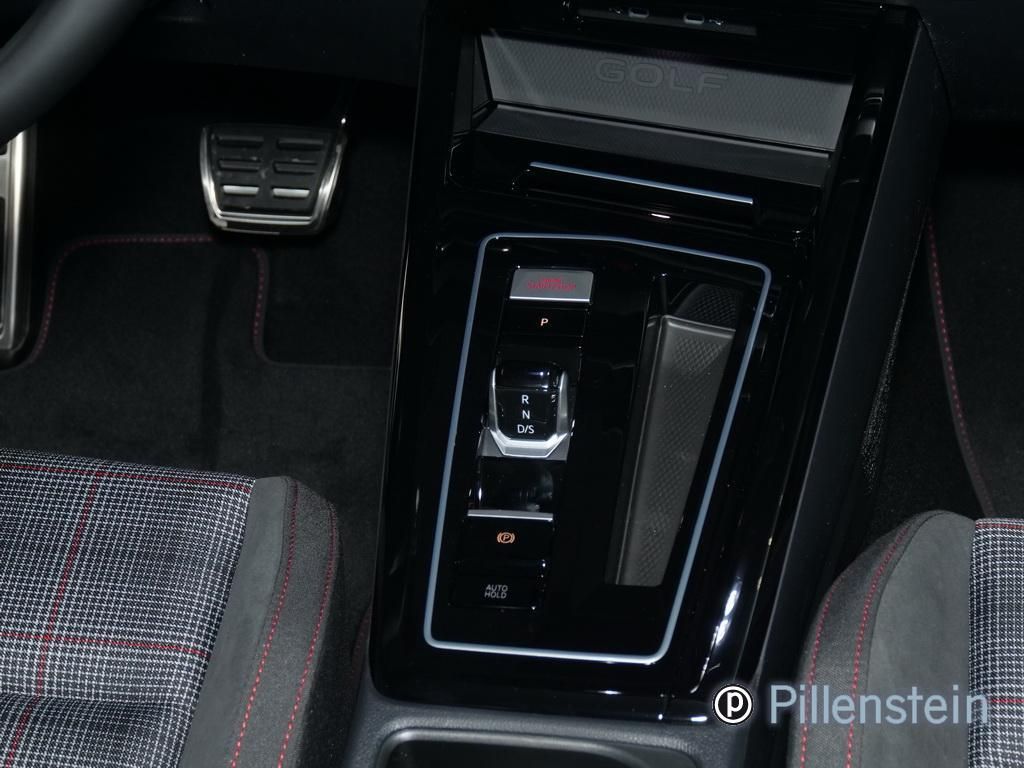 Volkswagen Golf - Bild 8