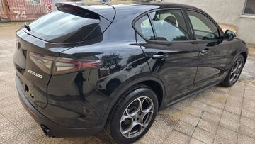 Alfa-Romeo Stelvio - 3