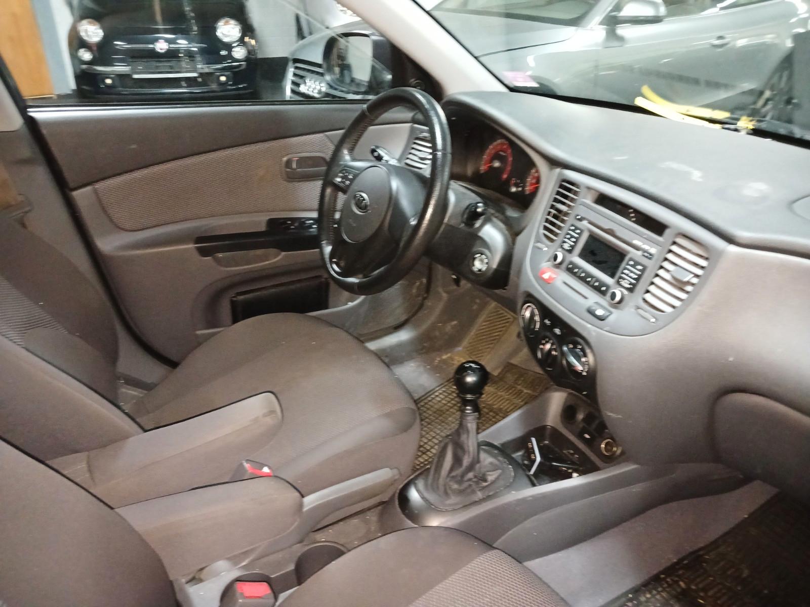 Kia Rio 1.4 Vision HU 11/27 LM ALLWETTER