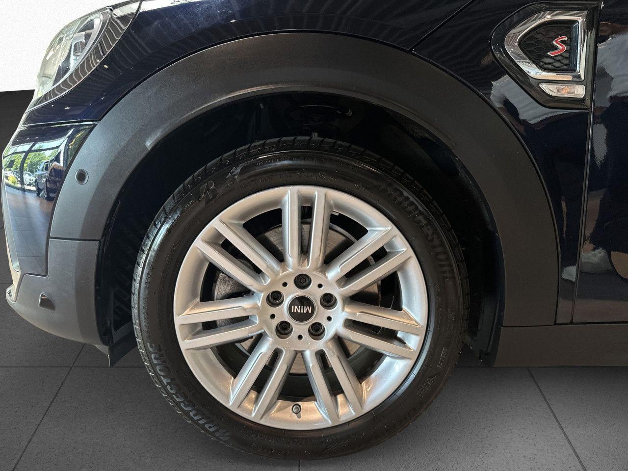 MINI Cooper S ALL4 CM ACC HUD RFK SHZ DAB+ H/K Pano