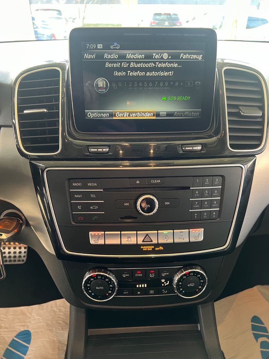 Fahrzeugabbildung Mercedes-Benz GLE 350 d 4Matic AMG LINE *SCHIEBEDACH*ANHK*