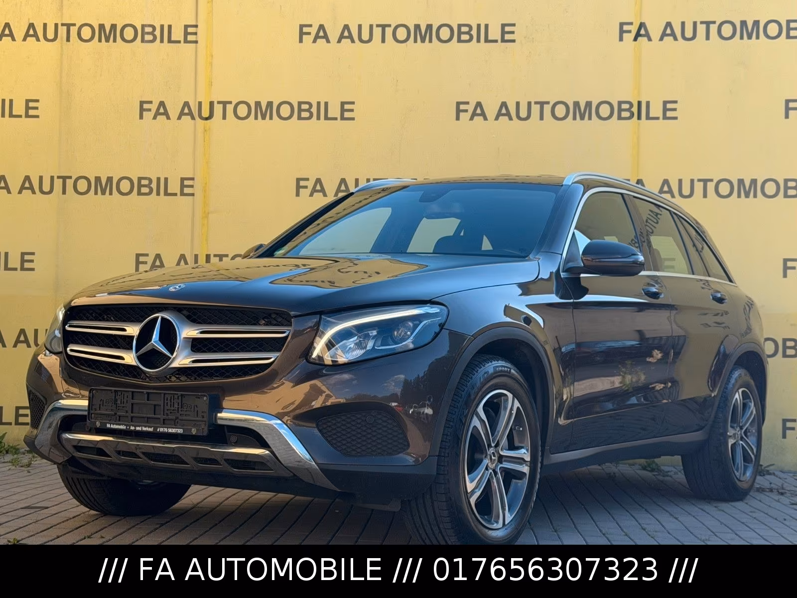 Mercedes-Benz GLC 250 d 4Matic/LEDER/LED/PDC/NAVI/SHZ/ALU/AHK/