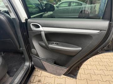 2003 Porsche CAYENNE 缩略图 20