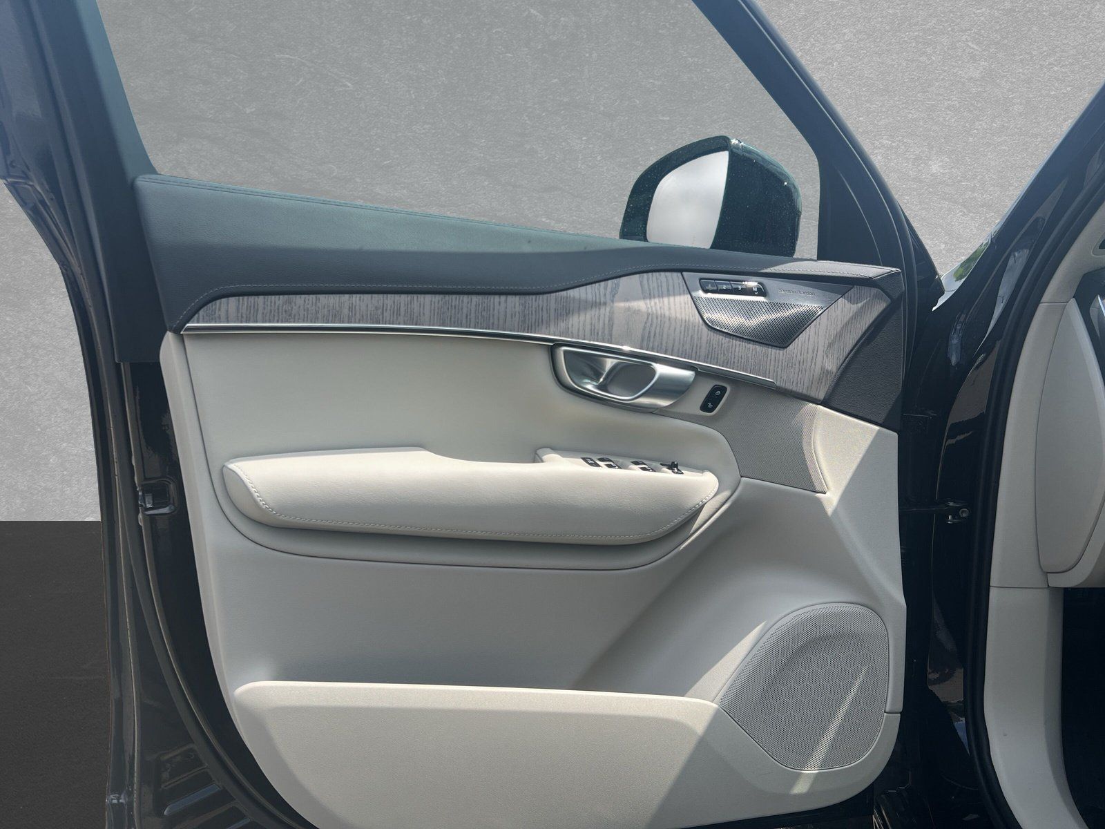 Volvo XC90 T8 Ultimate Dark AHK Luftfahrwerk foto 15