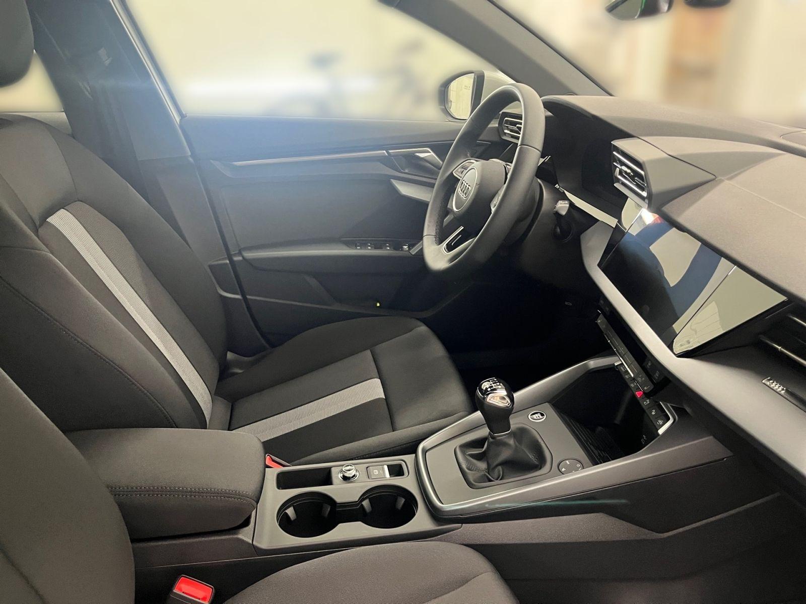 Audi A3 Sportback 30 TDI advanced NAVI*LED*KAMERA*PDC
