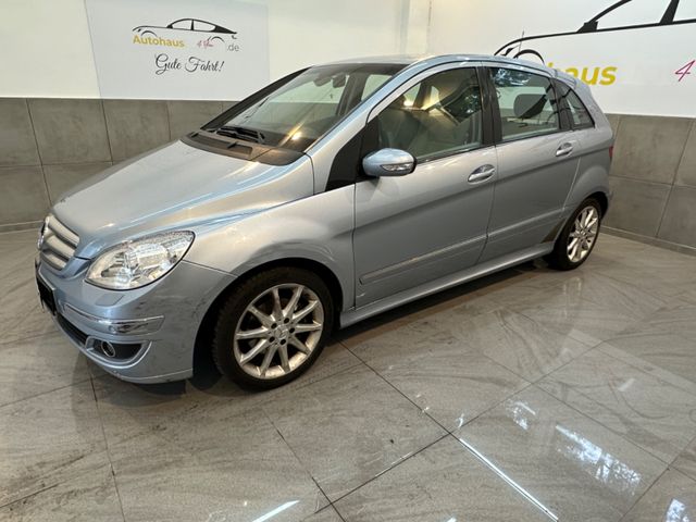 Mercedes-Benz B 200 *KLIMAAUT.*LEDER*PDC*ALU*XENON*