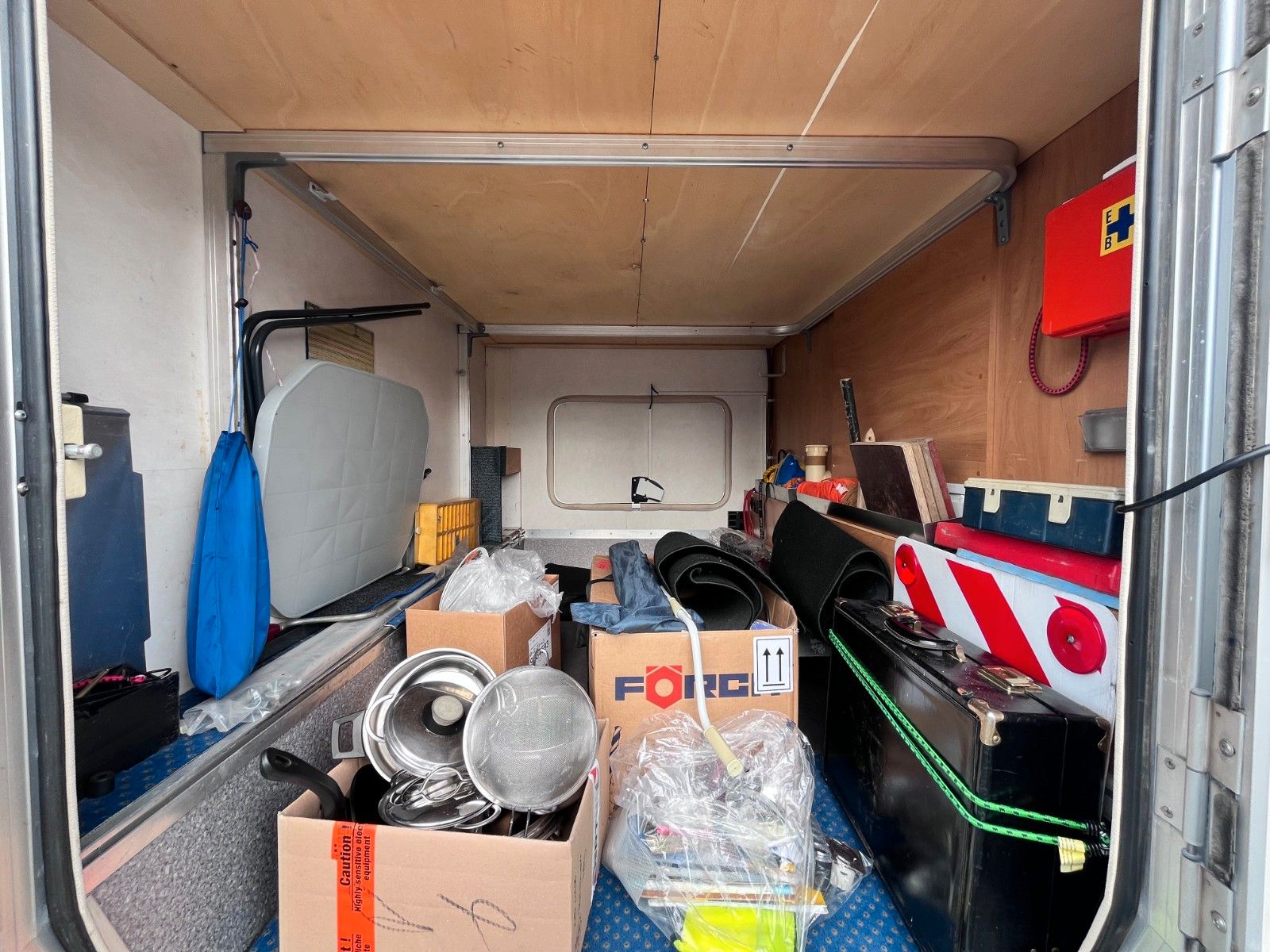 Fahrzeugabbildung HYMER / ERIBA / HYMERCAR B 644 - TV, Sat, Markise, Automatik-