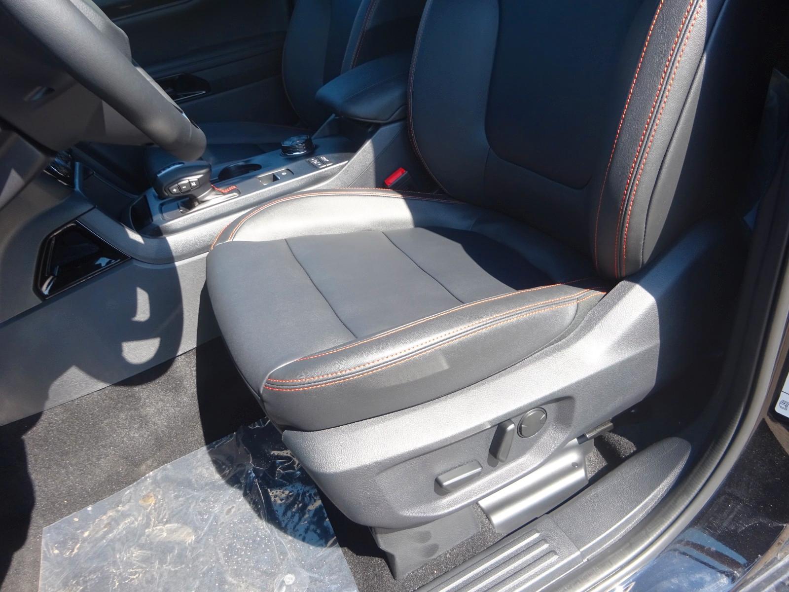 Ford Ranger Wildtrak 2.3L PHEV e-4WD DoKa elRollo AHK