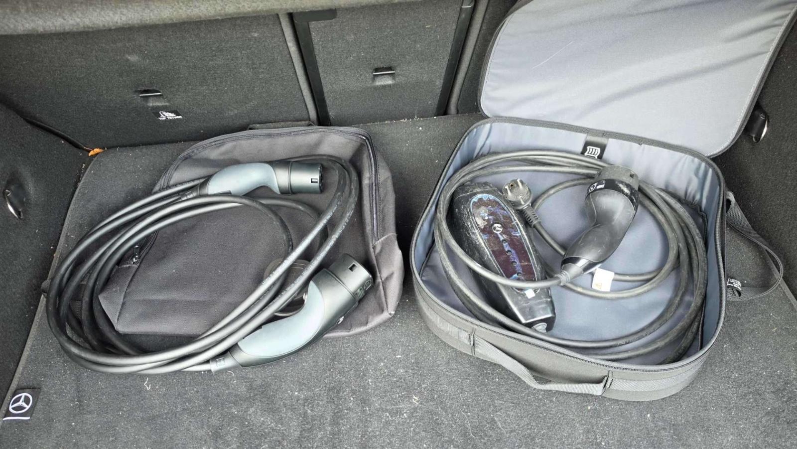 Mercedes-Benz A 250 e AMG DCT WIDESCREEN LED KAMERA AMBIENTEBE