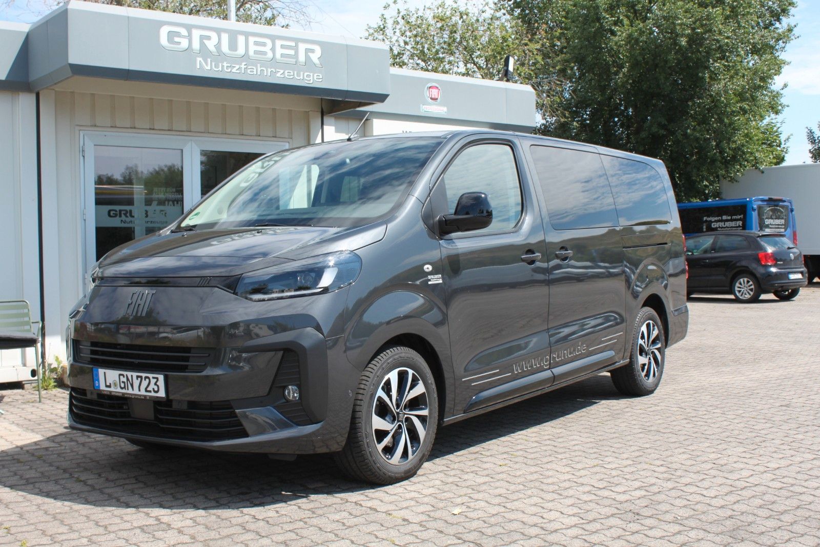 Fahrzeugabbildung Fiat Ulysse 180 BlueHDi L3 Top