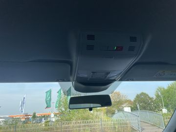 Skoda Kamiq 1.0 TSI DSG Ambition *AHK*PDCHI*SMARTLINK*