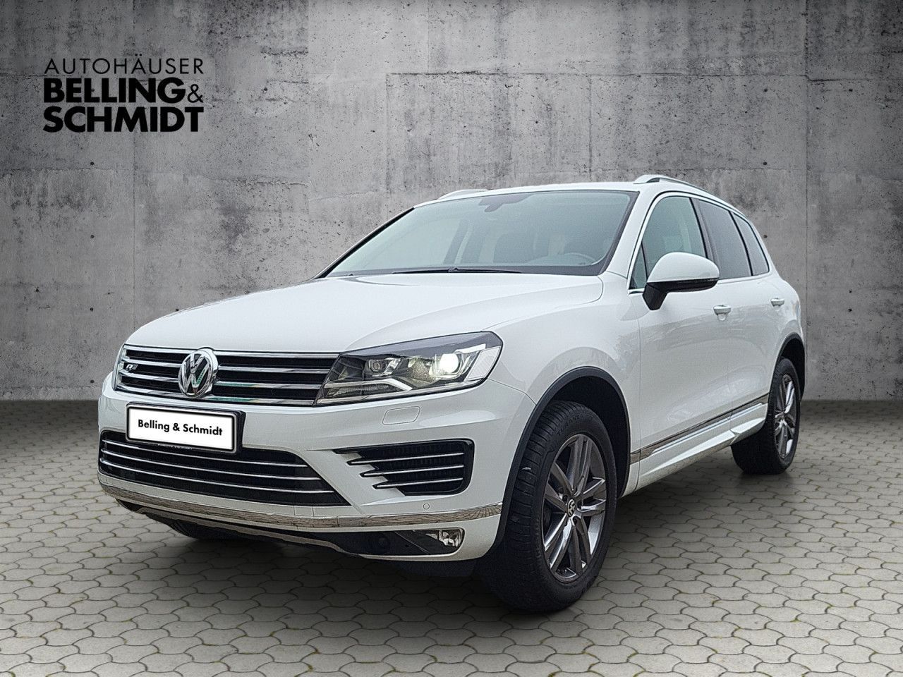 VW Touareg V6 3.0TDI R-Line AHK Navi Kamera