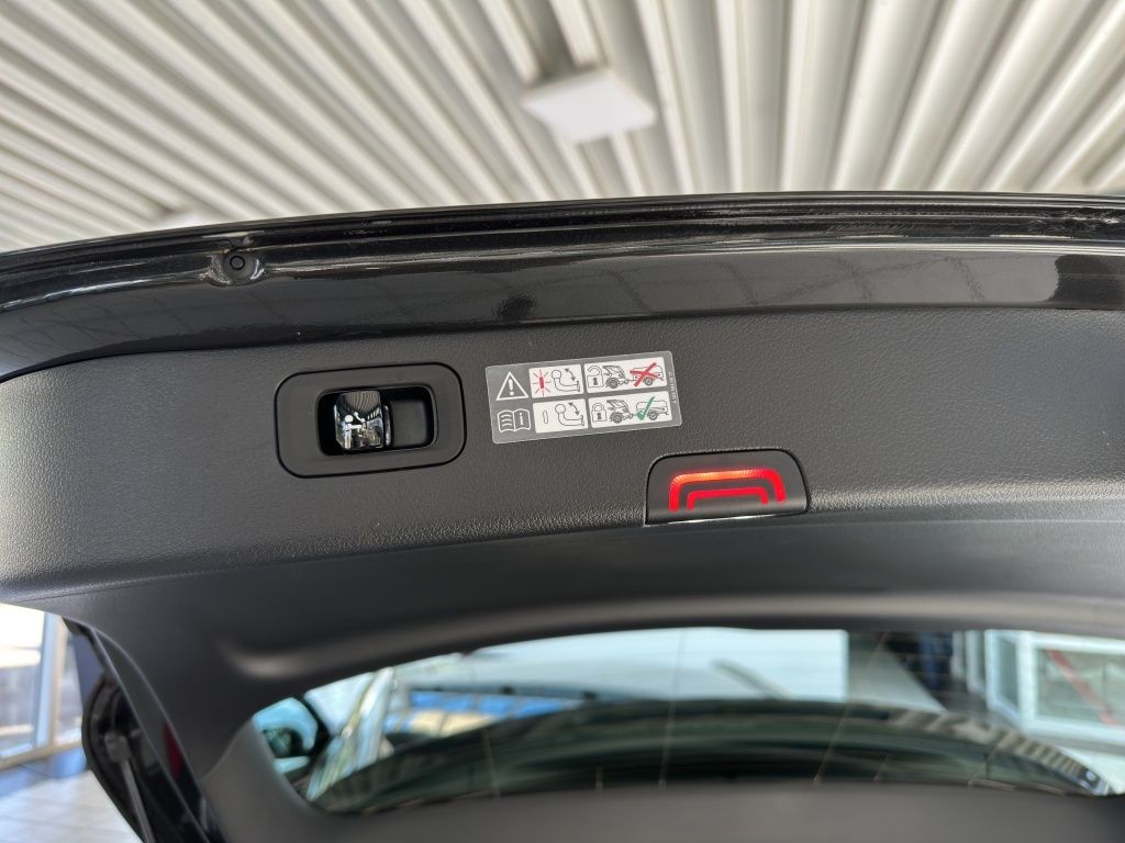 Fahrzeugabbildung Mercedes-Benz C 300 d T-Modell AMG*el. Heckklappe*LED*Kamera