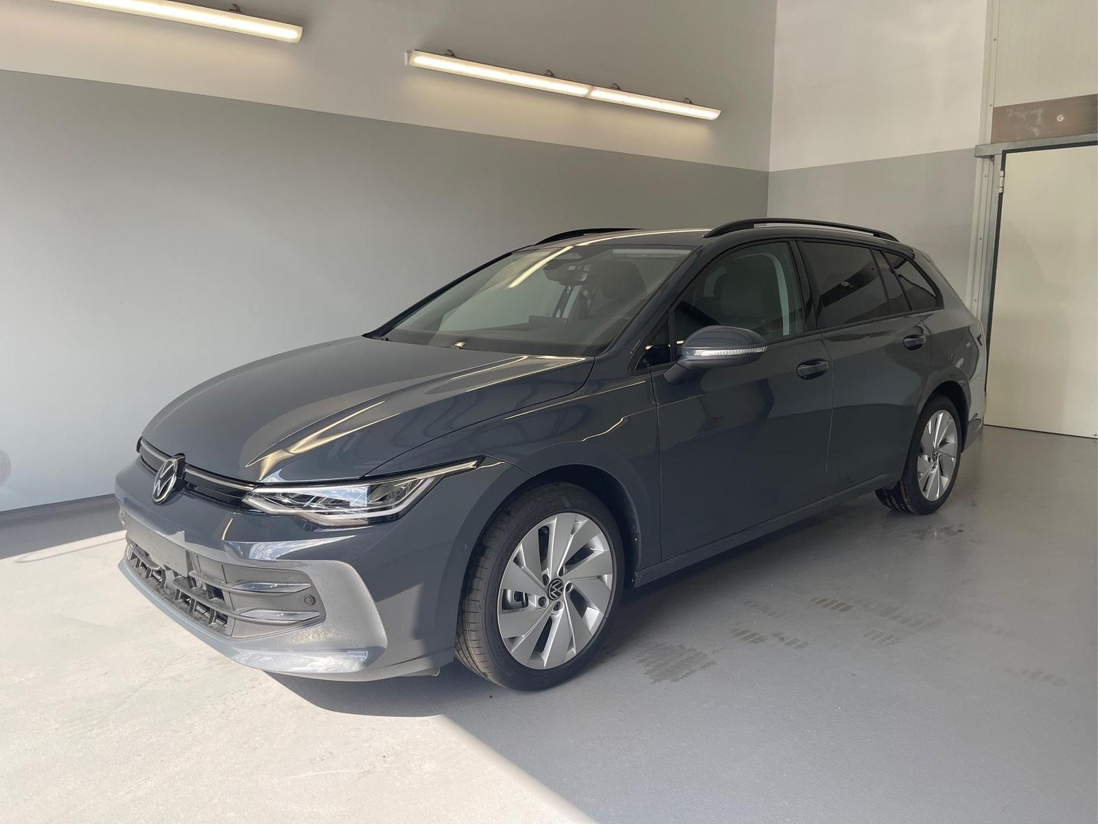 Volkswagen Golf Variant Life 115PS AHK+Kessy+Kamera+ACC+...