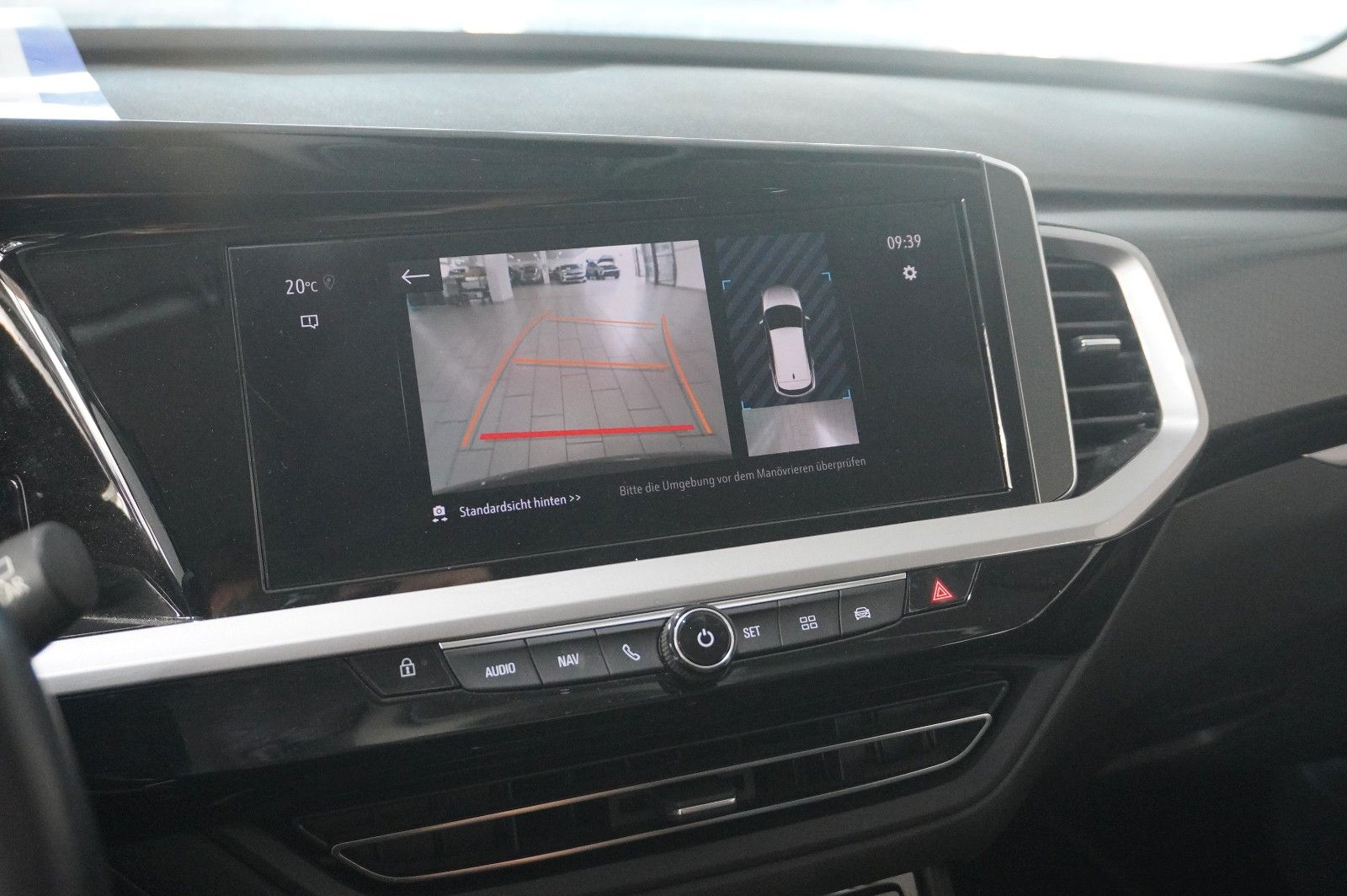 Fahrzeugabbildung Opel Grandland (X) 1.2T GS SPORT NAVI/LED/KAMERA/DAB+