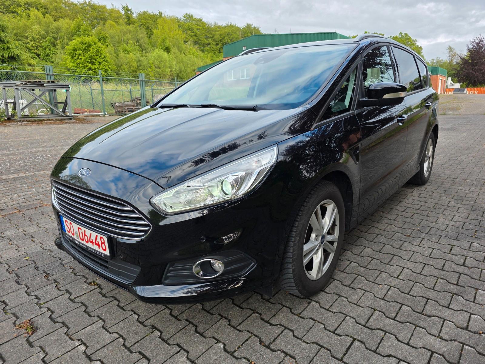 Ford S-Max Navigation LED 7-Sitzer