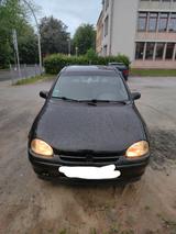 Opel Corsa B 1.4 Automatik Schwarz BJ 1996... - Opel Corsa aus 1996: B