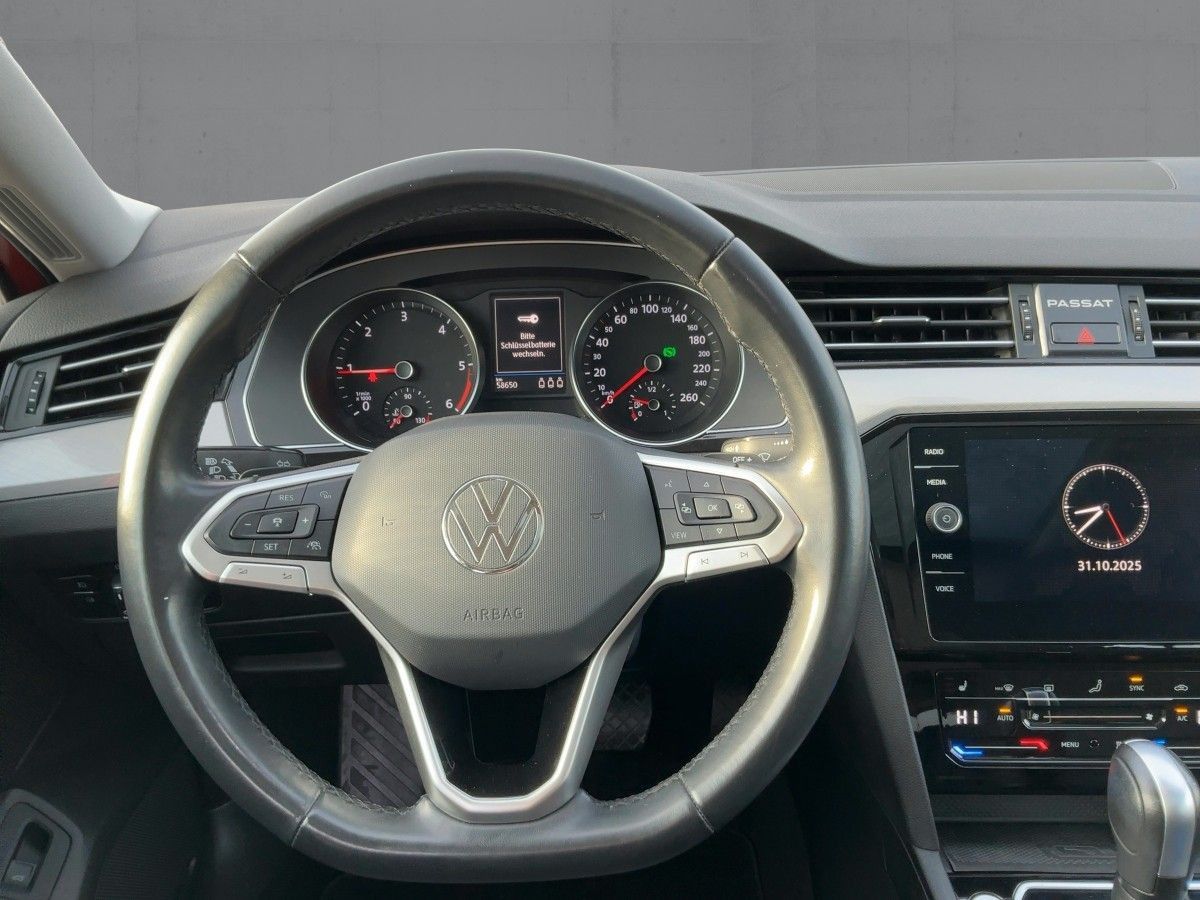 Volkswagen Passat Variant - Bild 10
