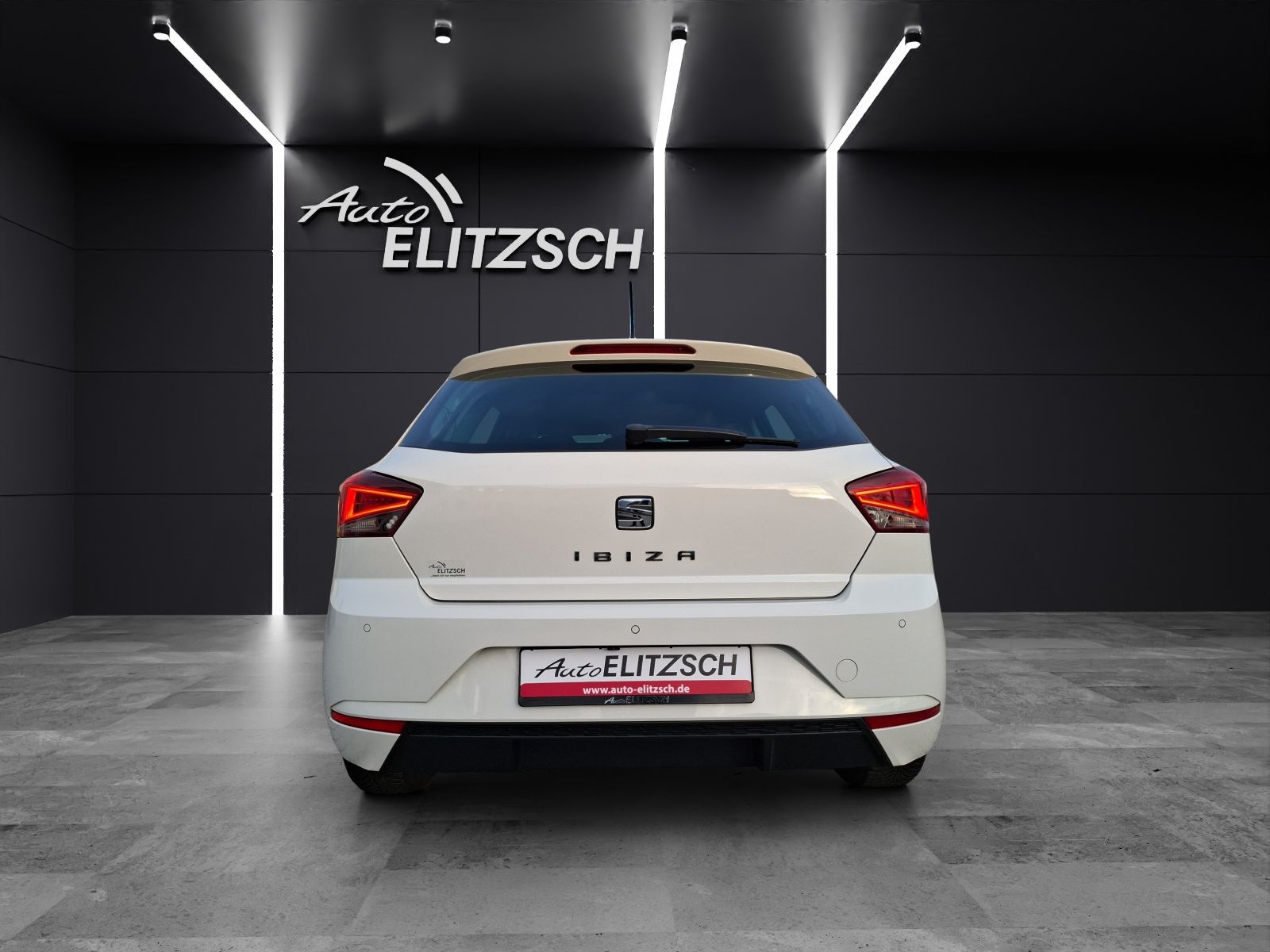 Fahrzeugabbildung SEAT Ibiza TSI Style Beats DSG LED AID ACC RFK SH APP