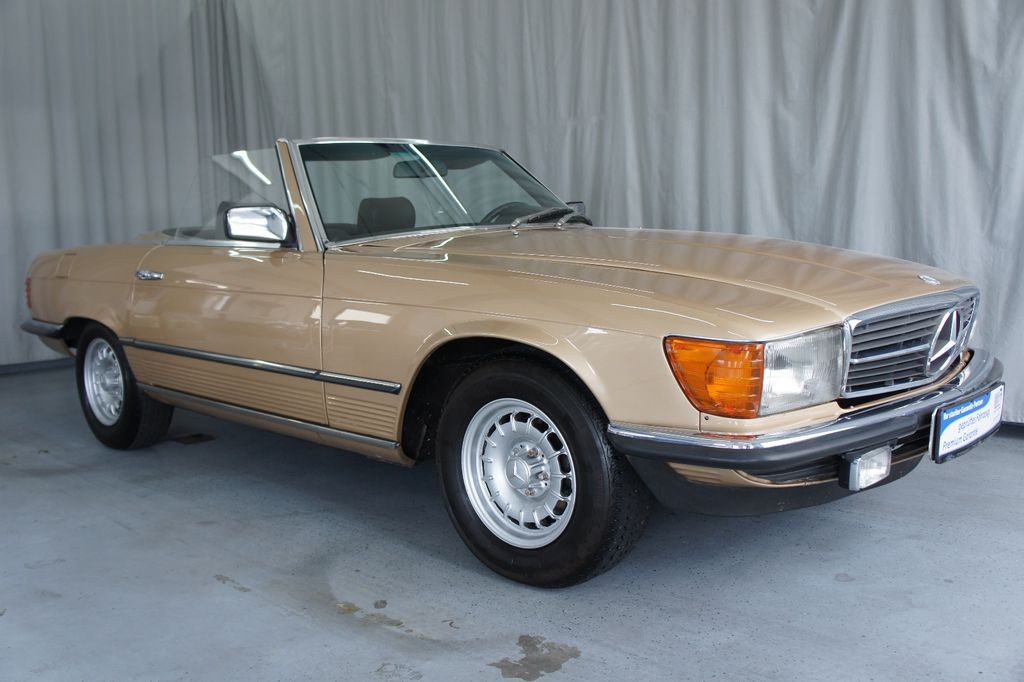 Mercedes-Benz SL 380