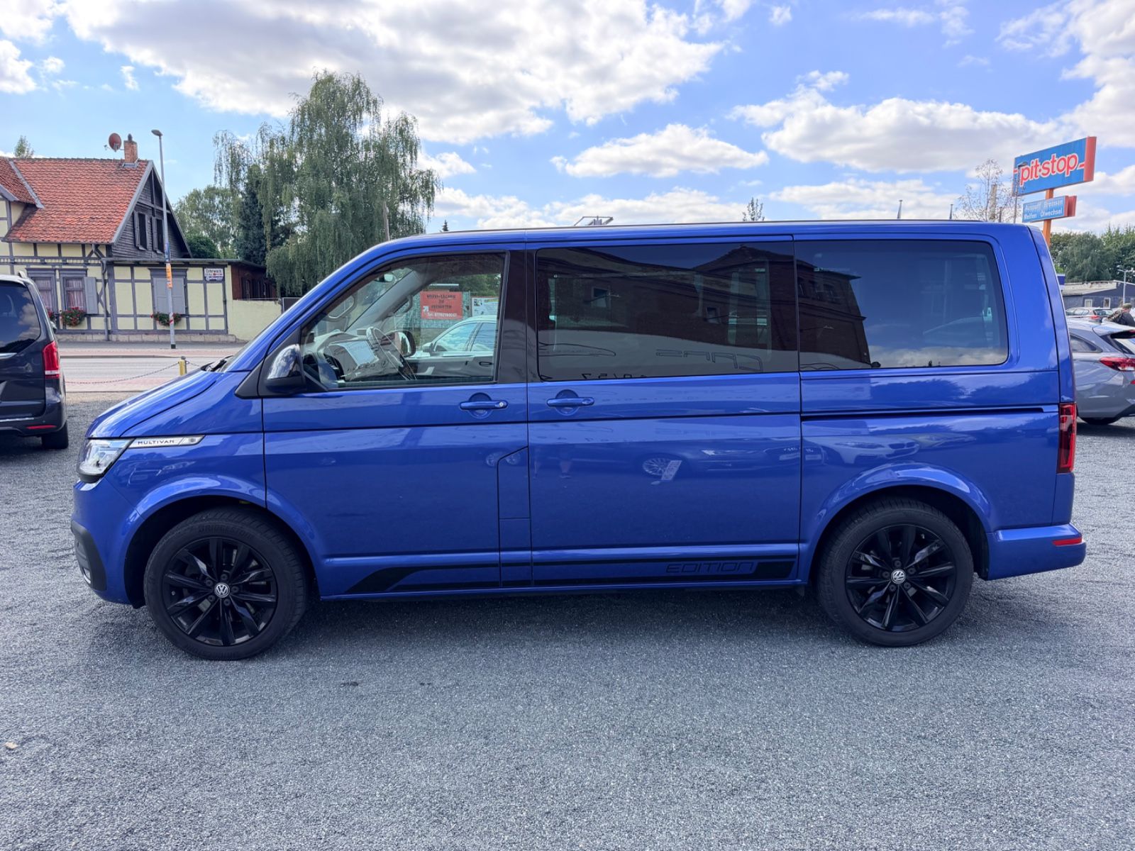 Volkswagen T6.1 Multivan Edition LED Navi Kamera Standheiz foto 6