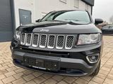 Jeep Compass Limited 2,4  * 4x4  * Euro 6 * - Jeep Compass mit Benzin-Antrieb: Allradantrieb, Geländewagen, Automatik, 2.4