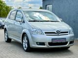 Toyota Corolla Verso 2.2 D-CAT Executive |7-SITZER|2HD| - Toyota Corolla Verso mit Diesel-Antrieb: Partikelfilter