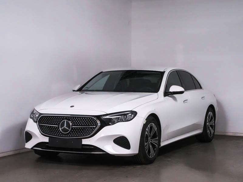 Mercedes-Benz E 200 4M Avantgarde/Advanced/LED/Distronic/DAB