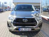 Toyota Hilux 2.8D 4x4 Double Cab Executive*NAVI*AHK - Toyota Hilux: mit Anhängerkupplung