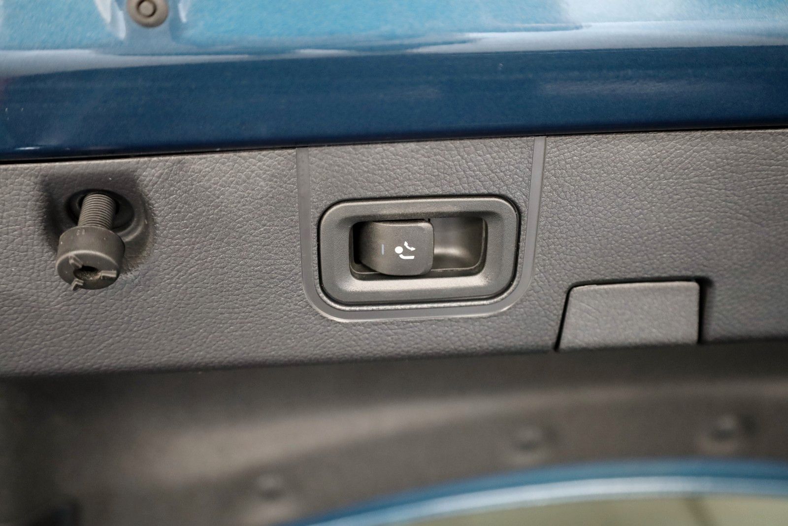 Fahrzeugabbildung Mercedes-Benz CLA 250e Coupé Leder,Navi,LED,Kamera,Park Paket