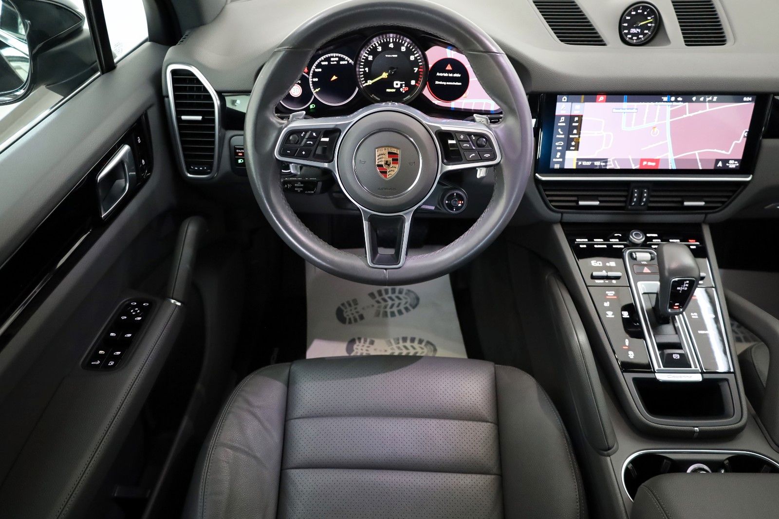 Fahrzeugabbildung Porsche Cayenne E-Hybrid,Leder,Navi,LED,SH,360Kame SR+WR