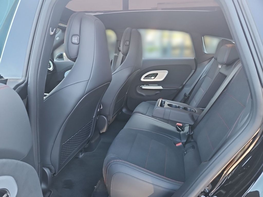 Fahrzeugabbildung Mercedes-Benz CLA 250+ SB ++ AMG+AHK+WINTER-PAKET+360-GRAD ++