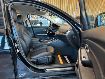 MYAUTOCENTER – Gebraucht- und Jahreswagen mit Werkstattservice in Pfaffenhofen BMW 330 *1-HAND*SERVICETÜV NEU*KEYLESS*LED*M-SPORT*