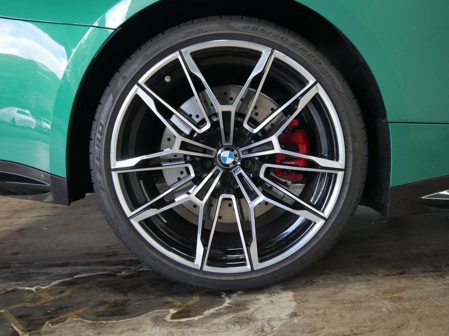 Fahrzeugabbildung BMW M4 Competition aktive Sitzbelüftung vorn, Glasda