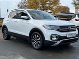 Volkswagen T-Cross Active 1.0 TSI DSG SHZ PDC CarPlay NAVI - Volkswagen T-Cross: Active
